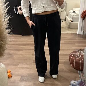 Aritzia Tna Boyfriend Wide Sweatpant
